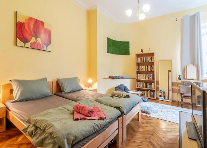 Two Homelike Apartments By Ndk And Vitosha Blvd With 2 Free Parking Spots