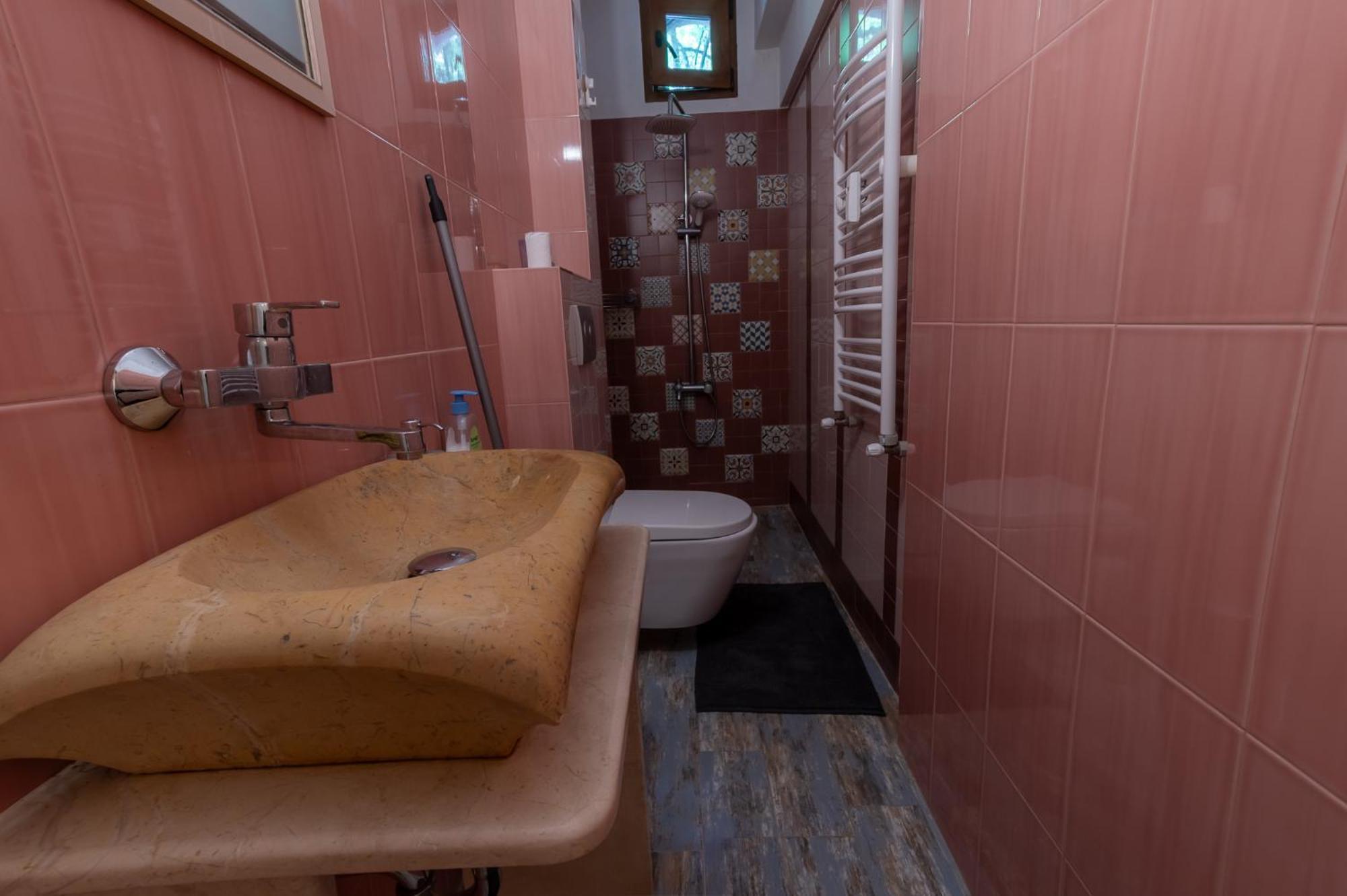 Two Homelike By Ndk And Vitosha Blvd With 2 Free Parking Spots Daire *
